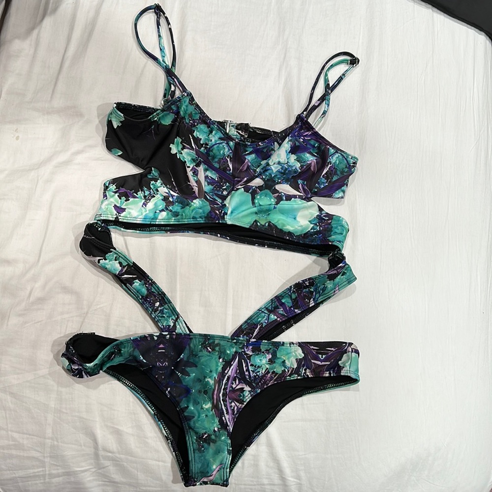 Beachriot Cutout one piece swimsuit!